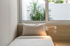 halman aura bedroom bathroom