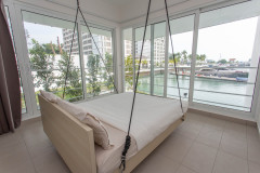 halman aura bedroom bathroom